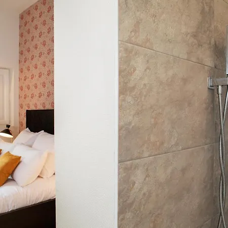 Apartment Maison Tillot