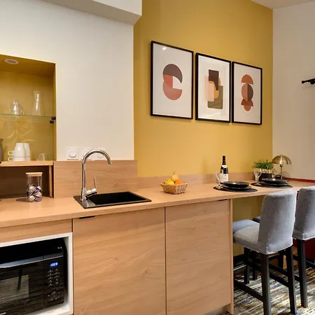Maison Tillot *