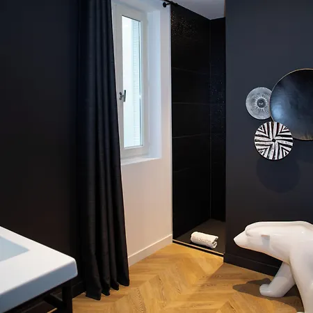 Maison Tillot Apartment *
