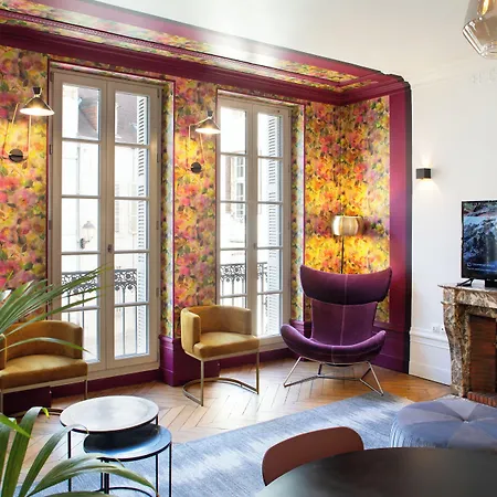 Maison Tillot Apartment