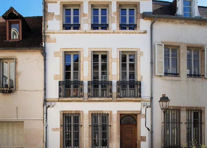 アパート Maison Tillot ディジョン